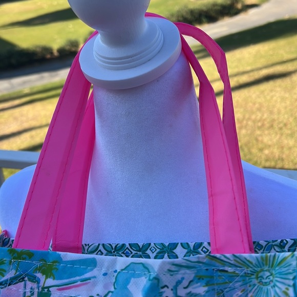Lilly Pulitzer tote bag - Picture 5 of 7